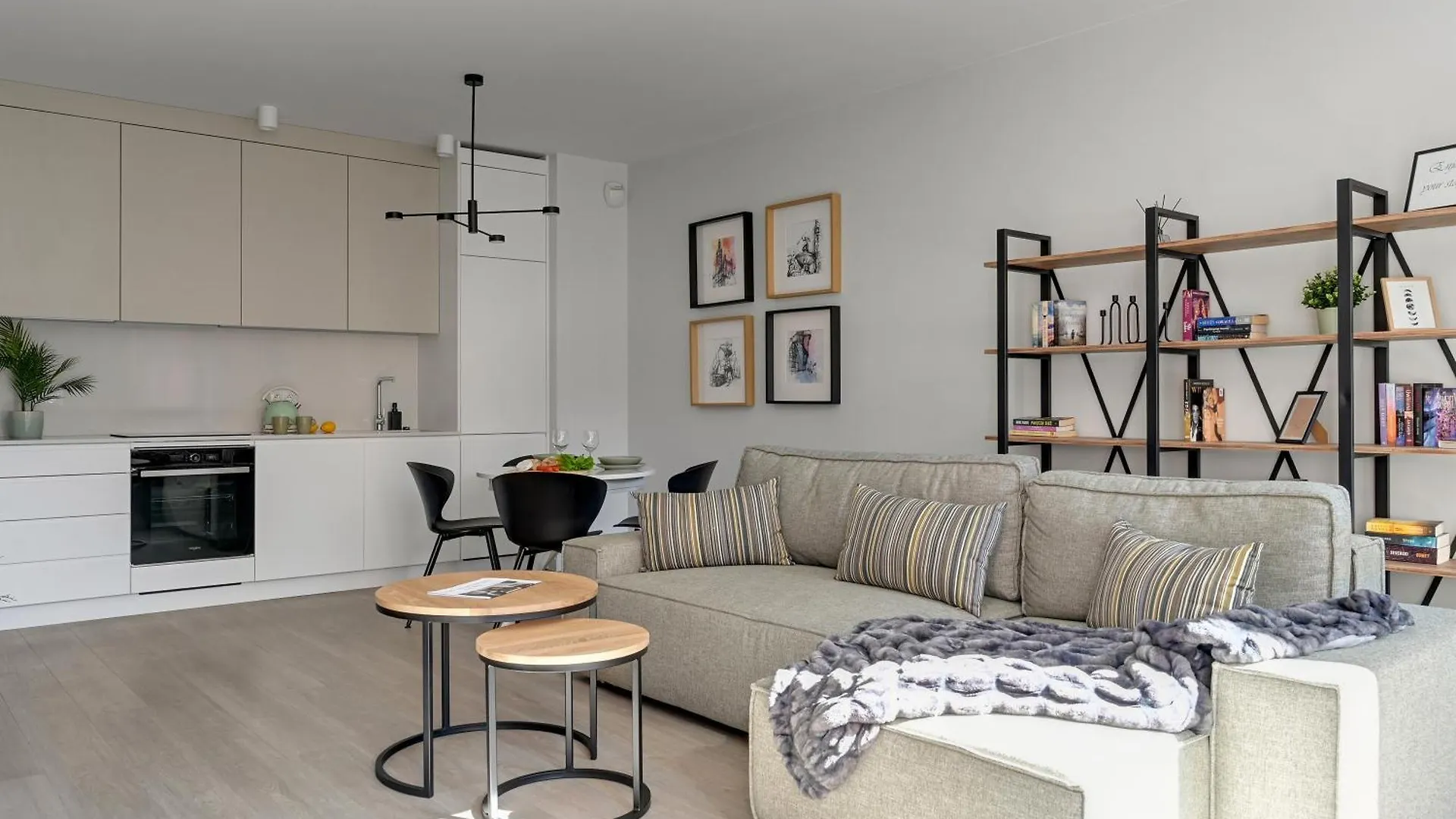 Scala 60H City Center Premium Apartments With Parking By Lion Apartments Gdańsk