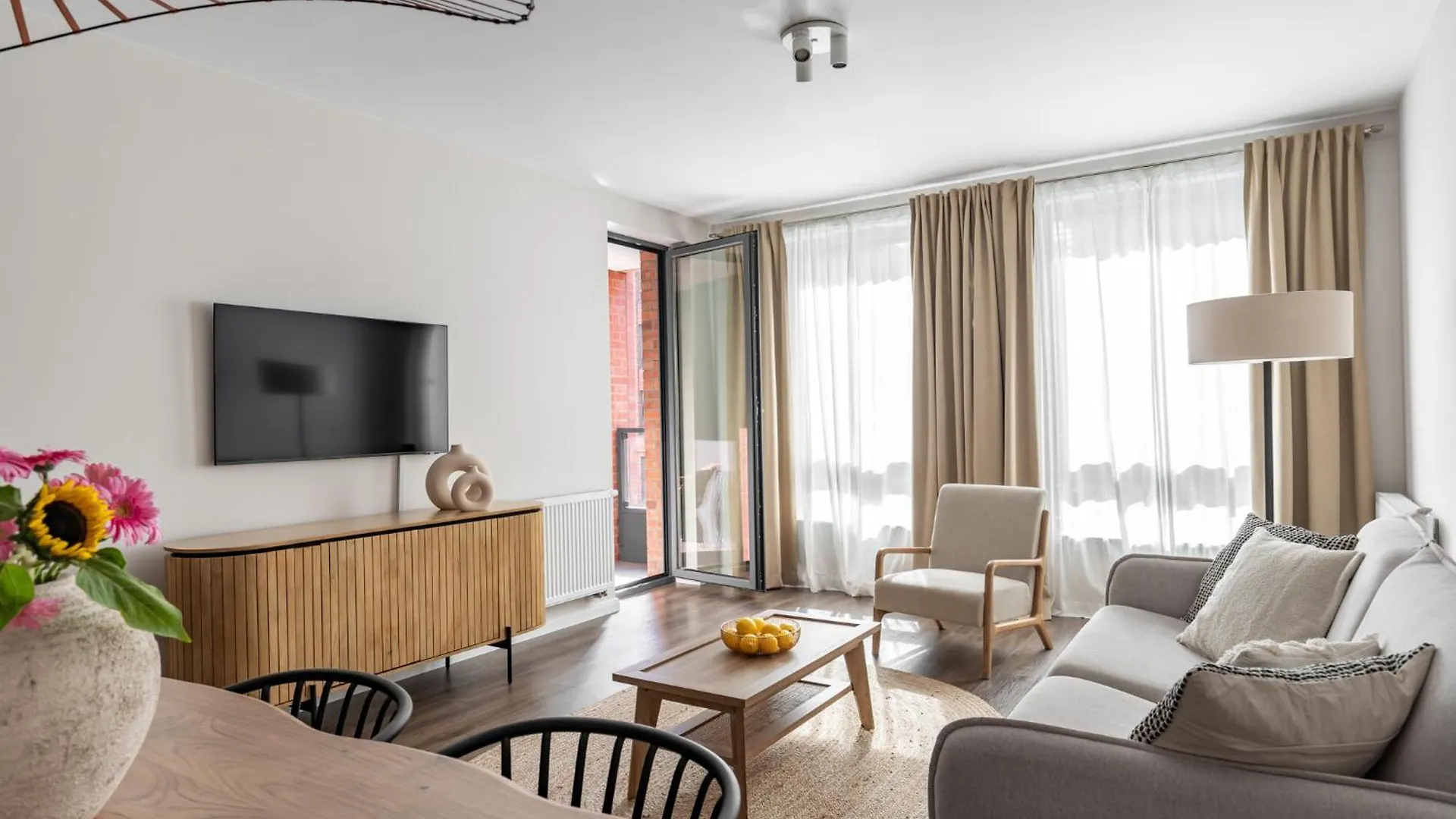 Scala 60H City Center Premium Apartments With Parking By Lion Apartments Gdańsk 0*,  Polska